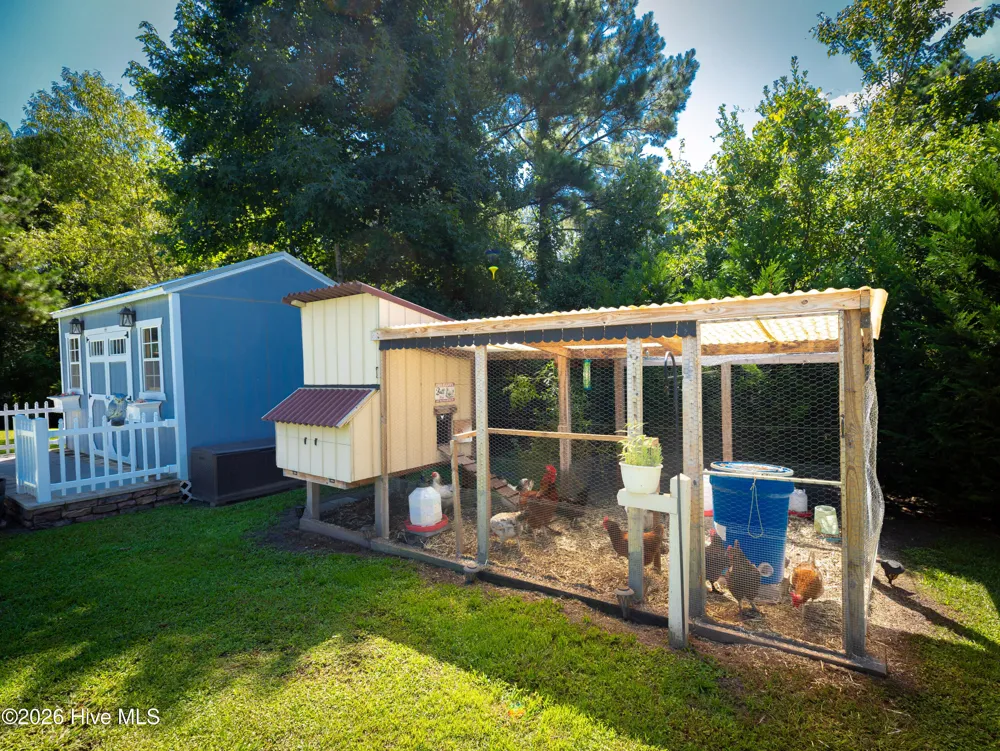 206 Old Folkstone Road Holly Ridge, NC 28445