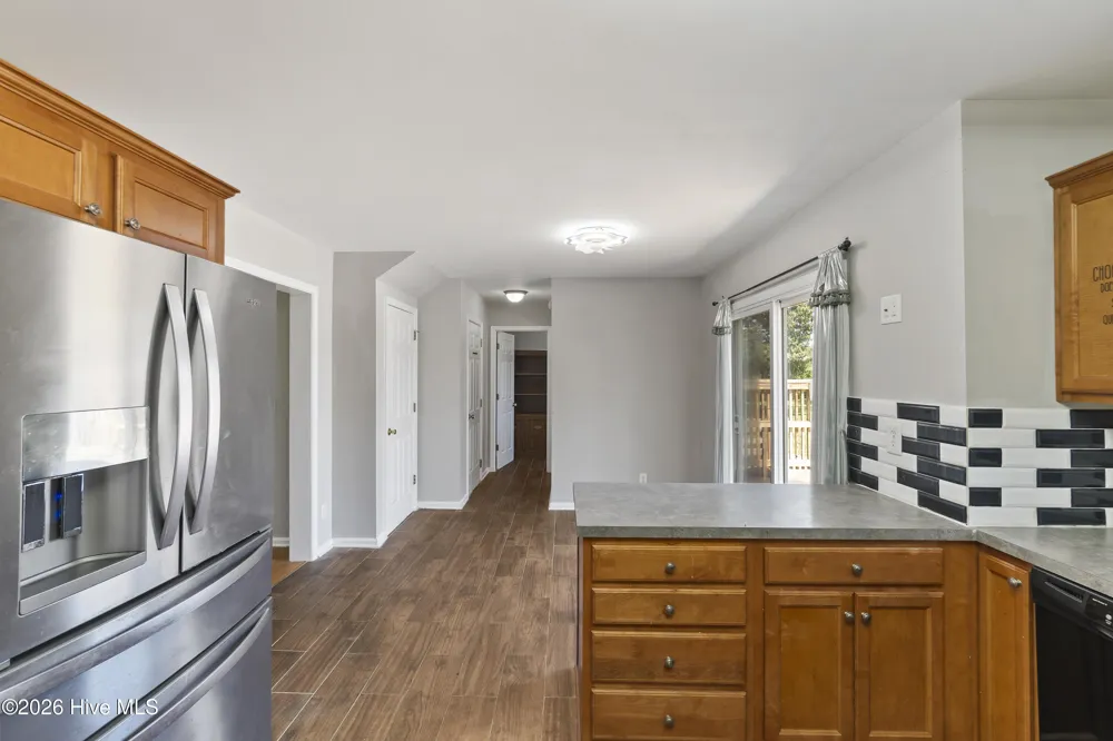 105 Excalibur Court Elizabeth City, NC 27909