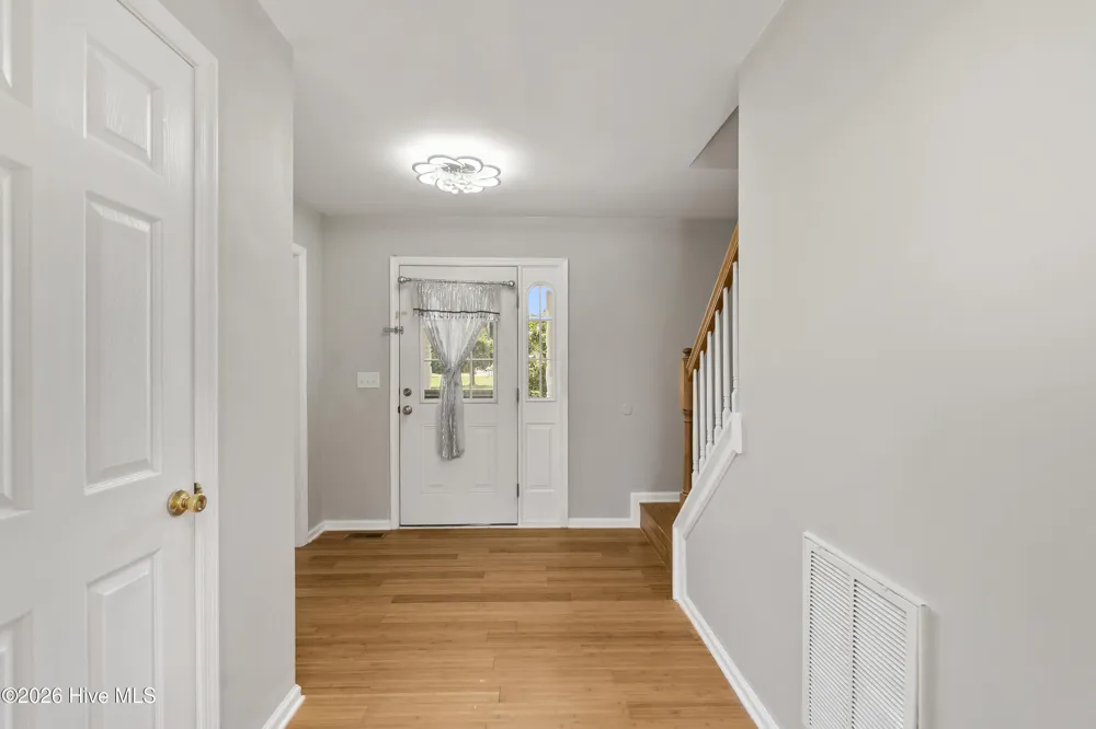 105 Excalibur Court Elizabeth City, NC 27909