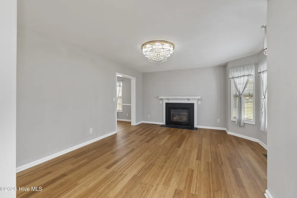 105 Excalibur Court Elizabeth City, NC 27909