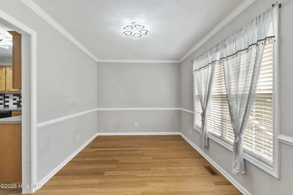 105 Excalibur Court Elizabeth City, NC 27909