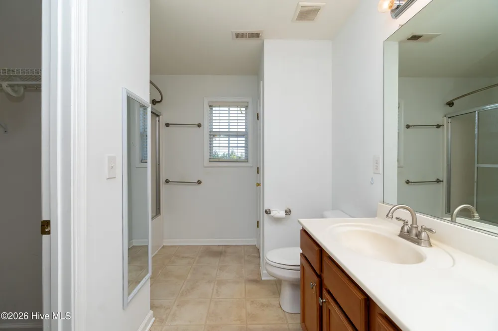 105 Excalibur Court Elizabeth City, NC 27909