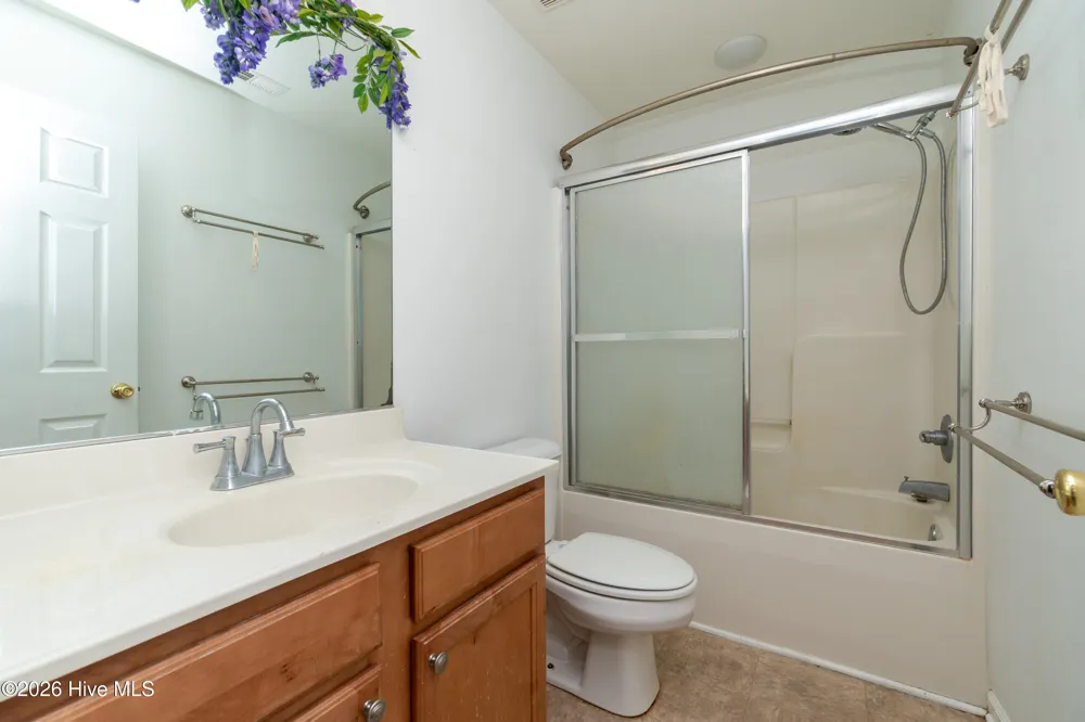 105 Excalibur Court Elizabeth City, NC 27909