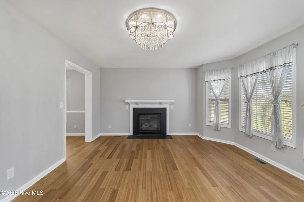 105 Excalibur Court Elizabeth City, NC 27909