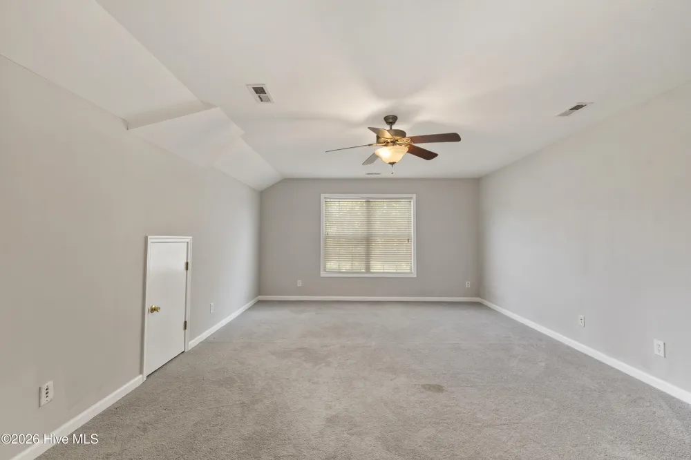 105 Excalibur Court Elizabeth City, NC 27909