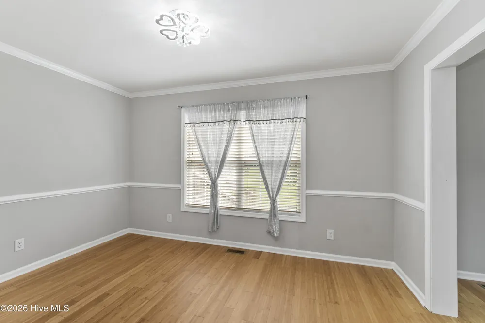 105 Excalibur Court Elizabeth City, NC 27909