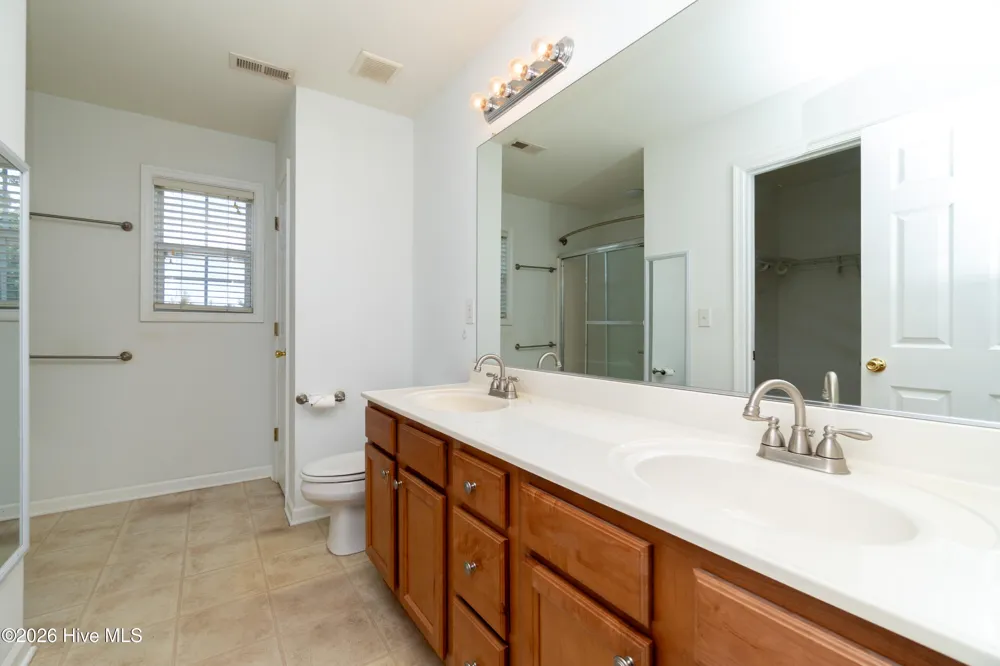 105 Excalibur Court Elizabeth City, NC 27909