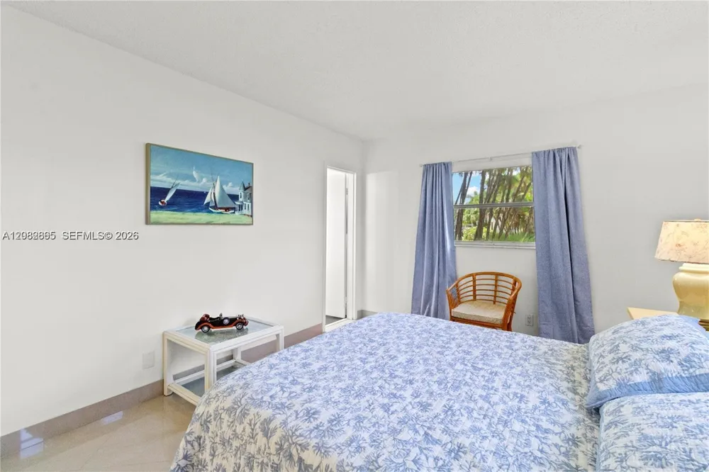3 Abbey Ln #101 Delray Beach, FL 33446