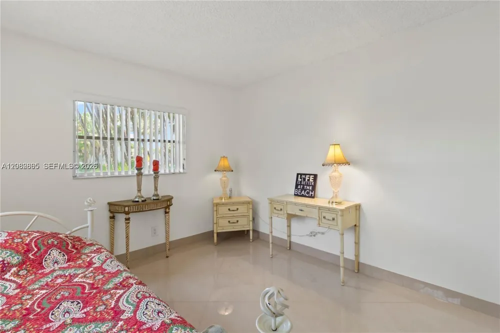 3 Abbey Ln #101 Delray Beach, FL 33446