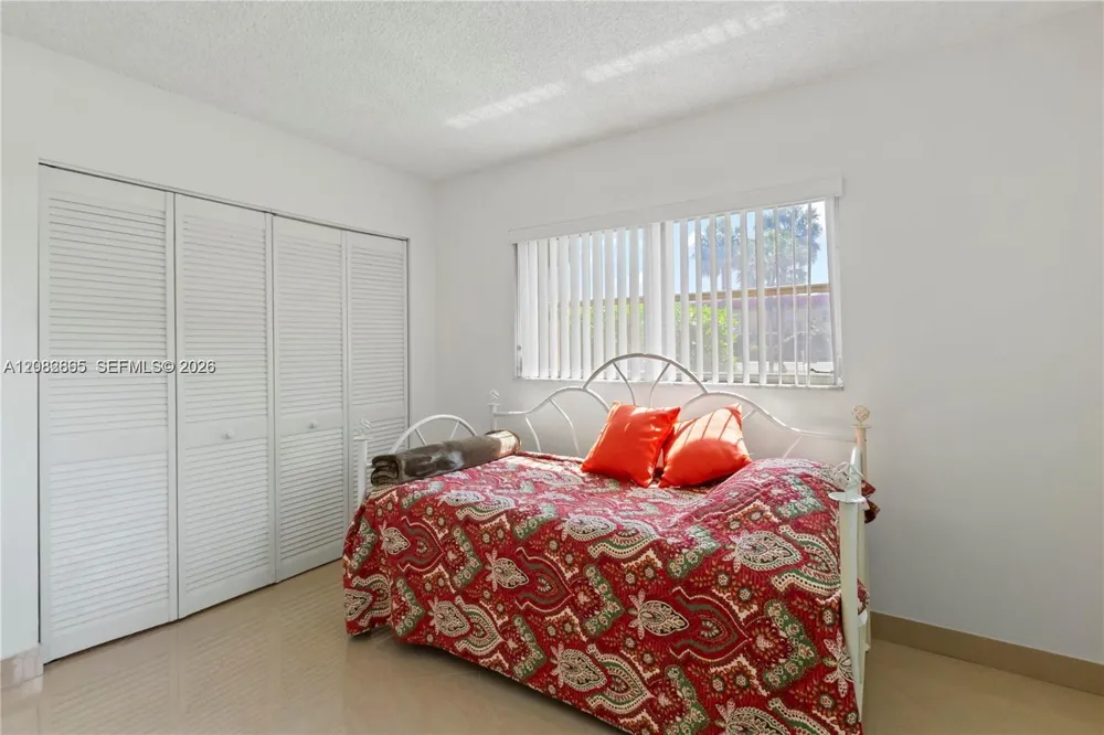 3 Abbey Ln #101 Delray Beach, FL 33446