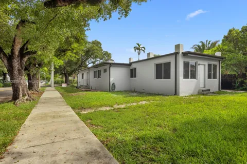 2375 SW 16 Ave ## B