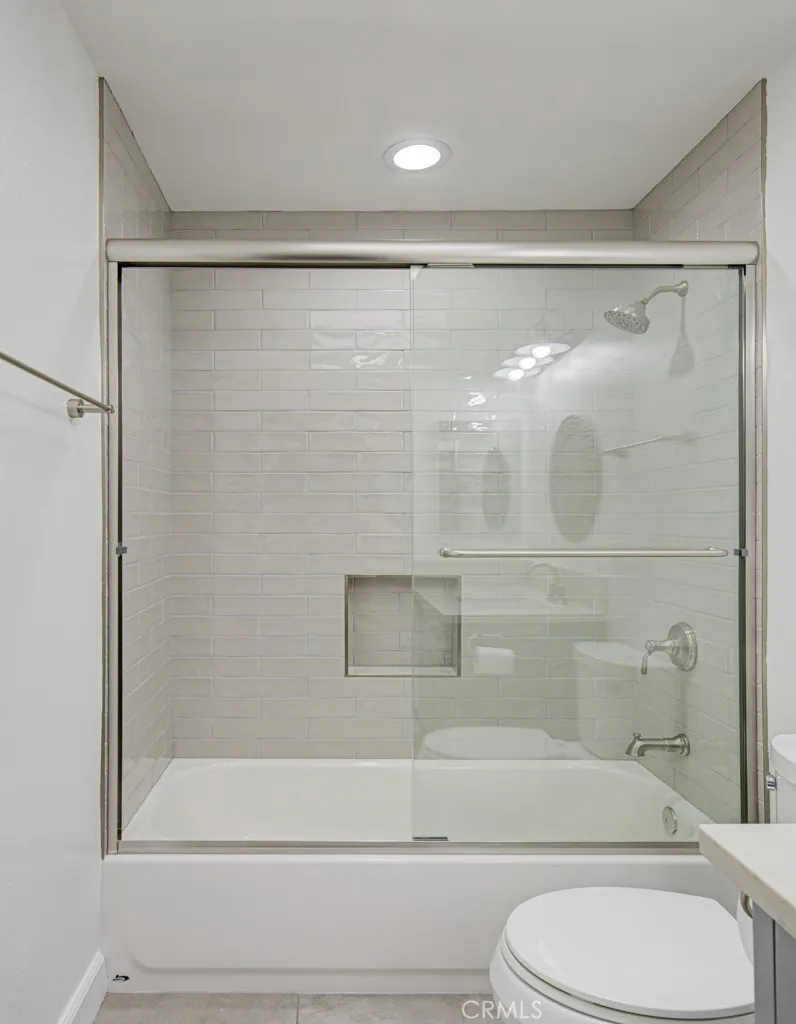 3225 Via Carrizo #A Laguna Woods, CA 92637