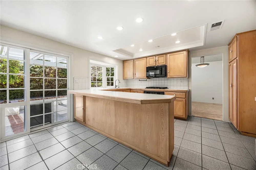 21551 Sitio Verano Lake Forest, CA 92630