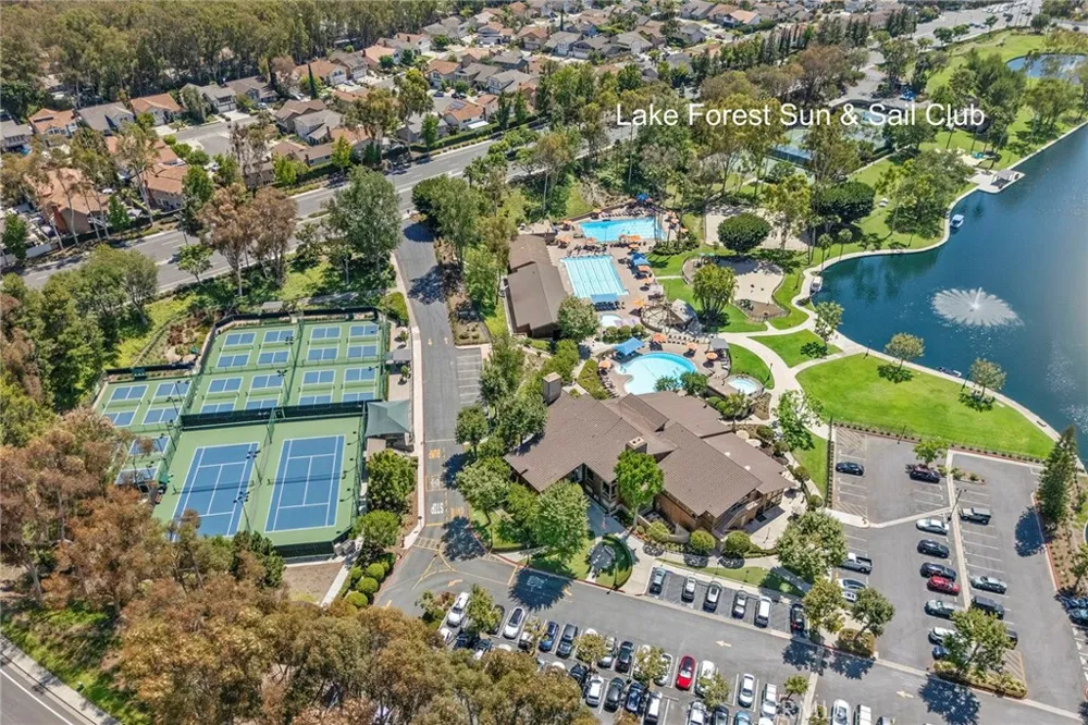 21551 Sitio Verano Lake Forest, CA 92630