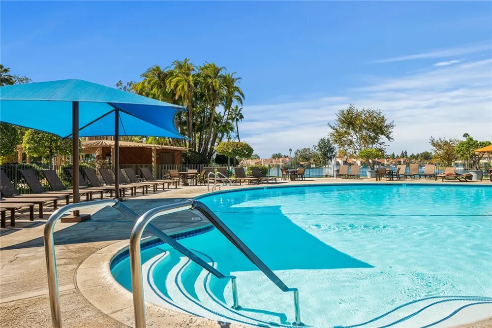 21551 Sitio Verano Lake Forest, CA 92630