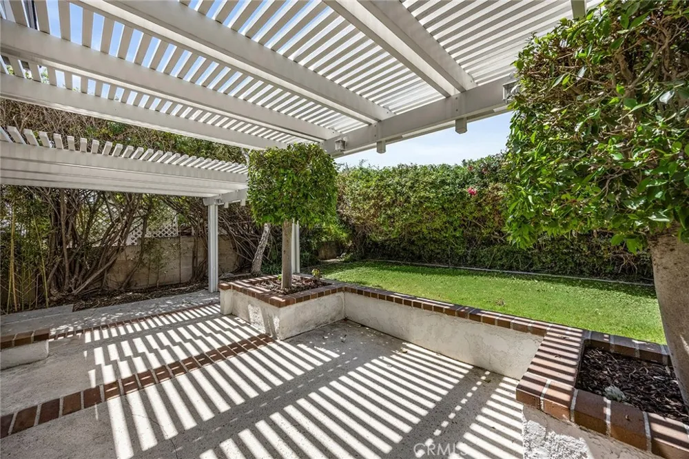 21551 Sitio Verano Lake Forest, CA 92630