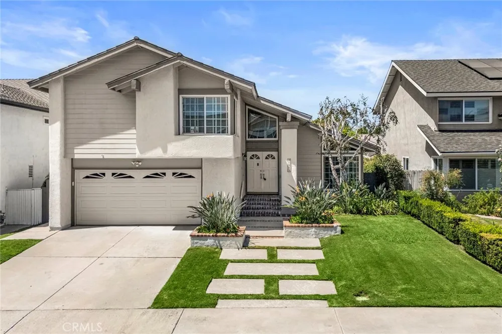 21551 Sitio Verano Lake Forest, CA 92630