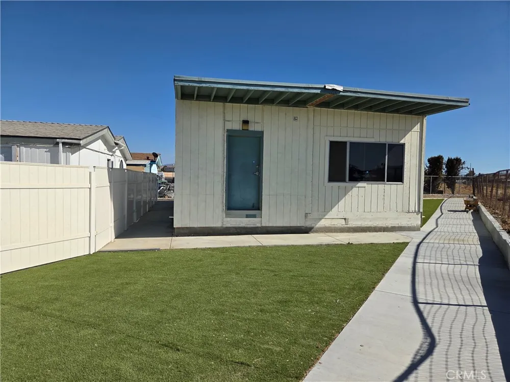 368 Pepperwood San Jacinto, CA 92582