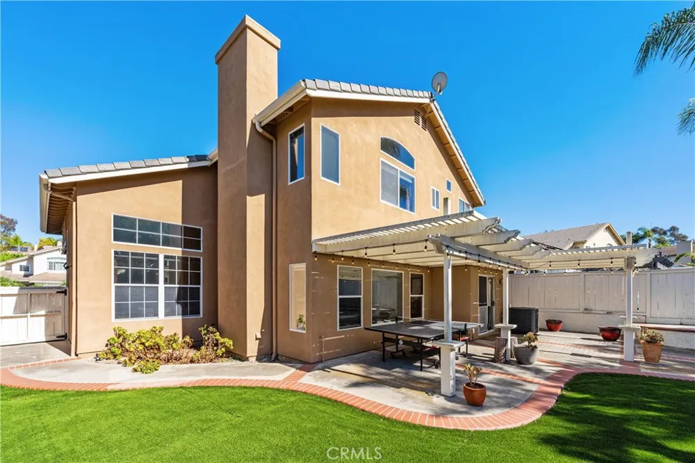 1902 Via Pimpollo San Clemente, CA 92673