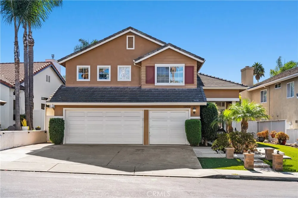 1902 Via Pimpollo San Clemente, CA 92673
