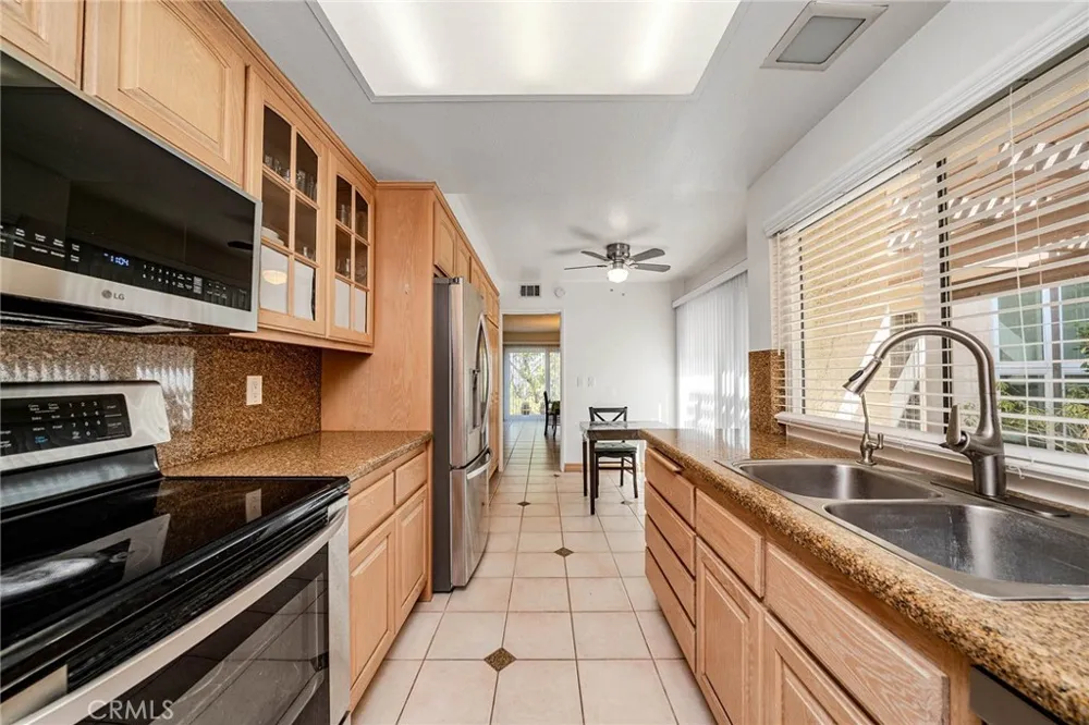 304 S Vista Del Canon Anaheim, CA 92807
