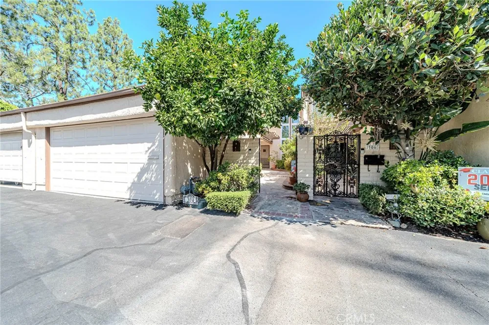 304 S Vista Del Canon Anaheim, CA 92807