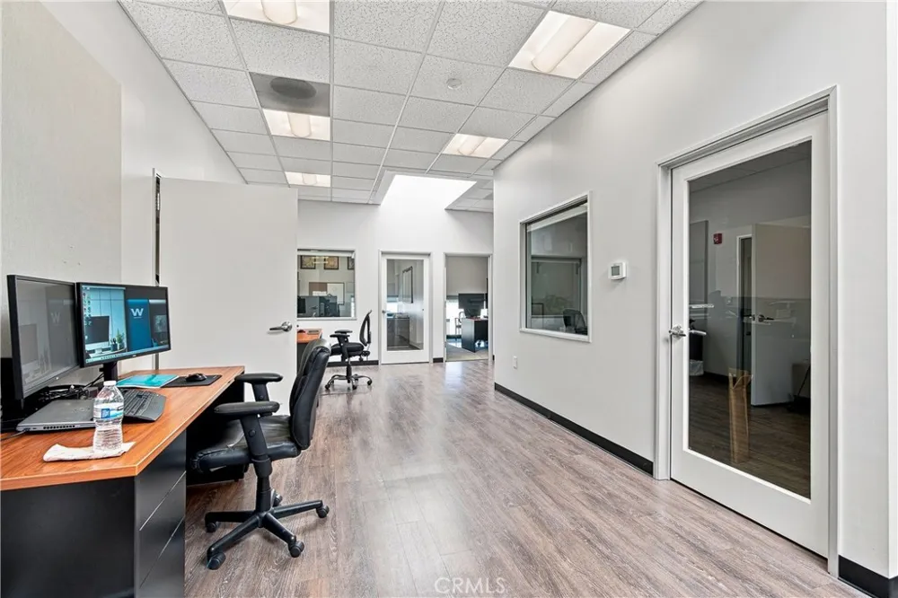 125 W Maple Monrovia, CA 91016