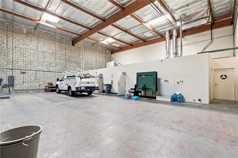 125 W Maple Monrovia, CA 91016