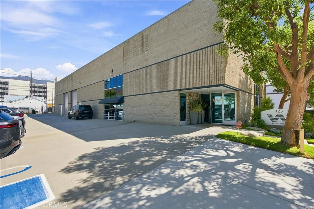 125 W Maple Monrovia, CA 91016