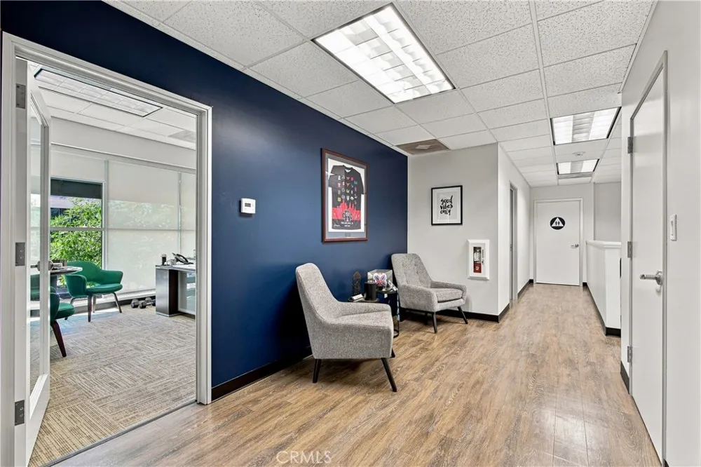125 W Maple Monrovia, CA 91016