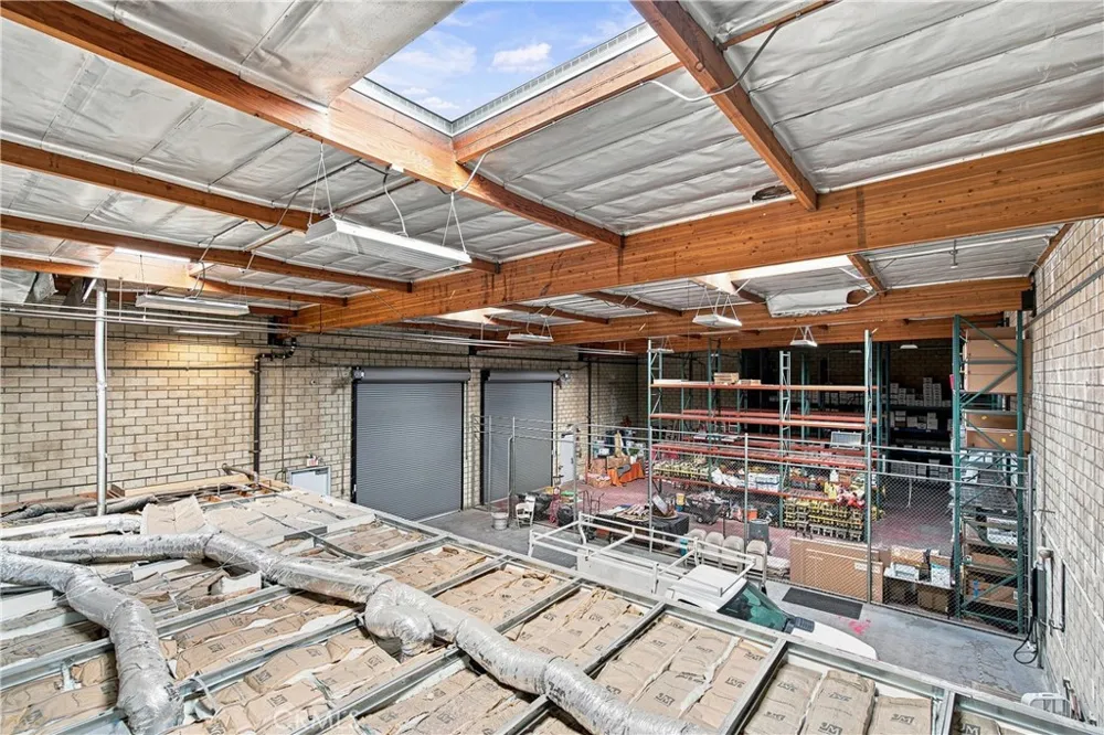 125 W Maple Monrovia, CA 91016