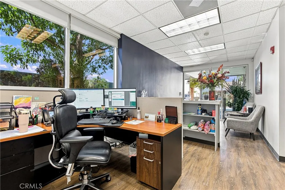 125 W Maple Monrovia, CA 91016