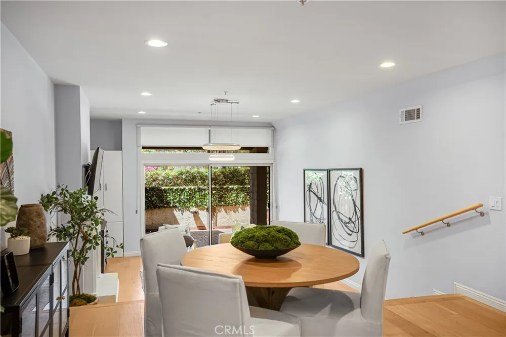 1054 Seco Street #106 Pasadena, CA 91103