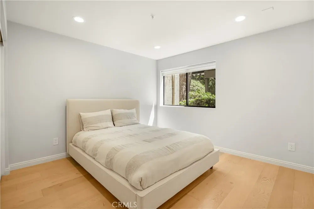 1054 Seco Street #106 Pasadena, CA 91103