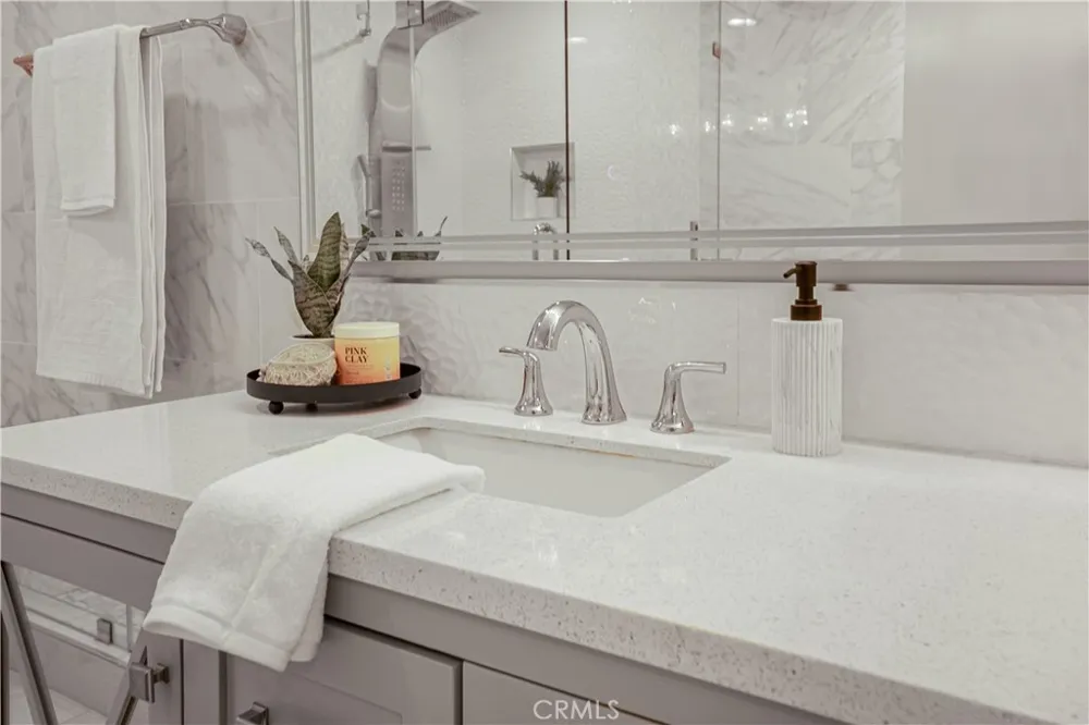 1054 Seco Street #106 Pasadena, CA 91103
