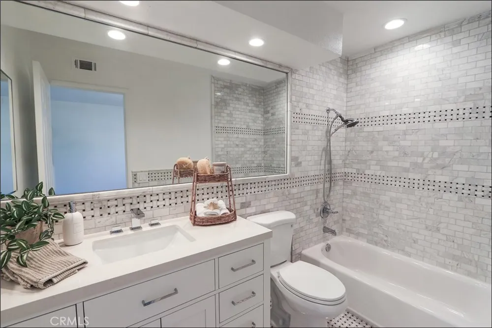 5 Niguel Pointe Laguna Niguel, CA 92677