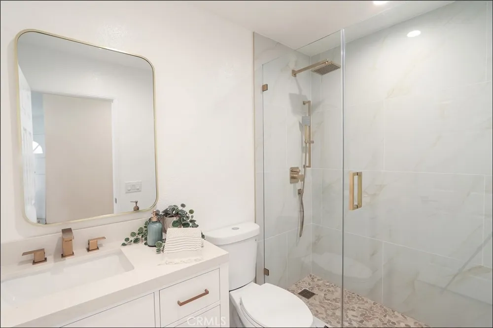 5 Niguel Pointe Laguna Niguel, CA 92677