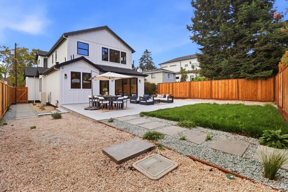 440 Hobart Avenue San Mateo, CA 94402