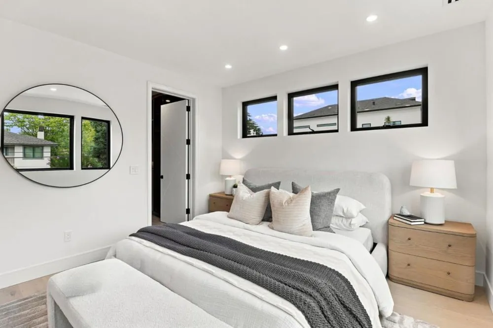 440 Hobart Avenue San Mateo, CA 94402