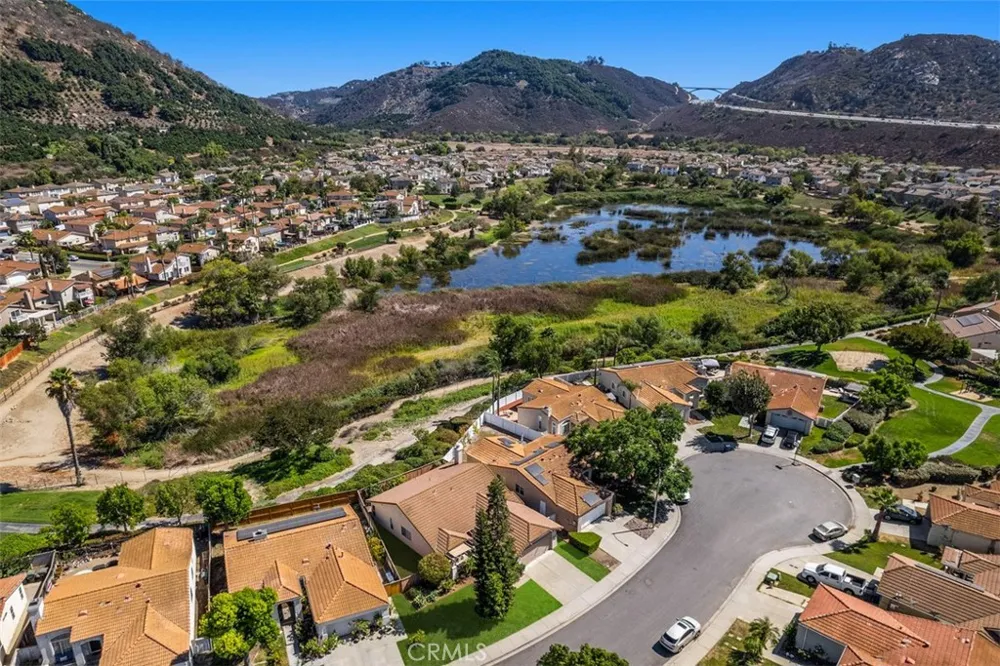 4933 Lake Shore Court Fallbrook, CA 92028