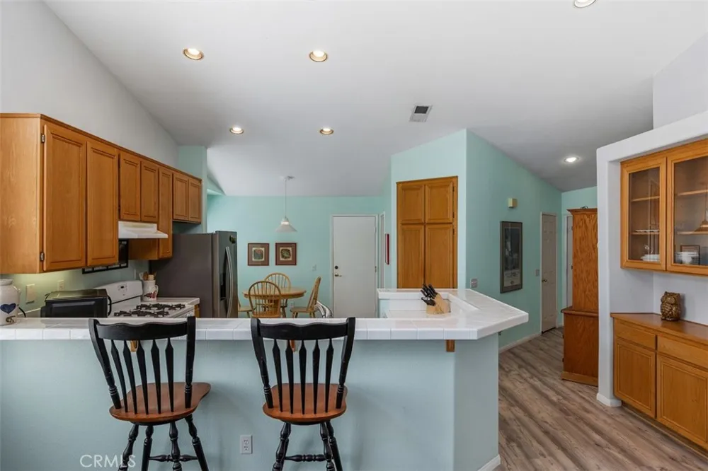 4933 Lake Shore Court Fallbrook, CA 92028