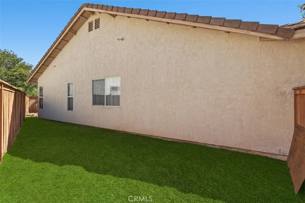 4933 Lake Shore Court Fallbrook, CA 92028