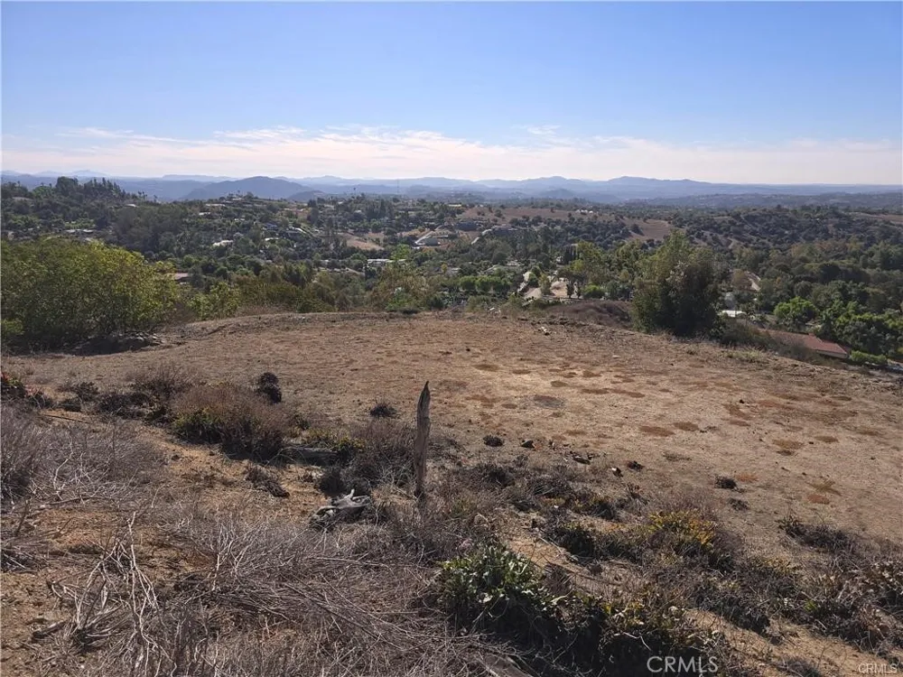 1387 Las Vistas Fallbrook, CA 92028
