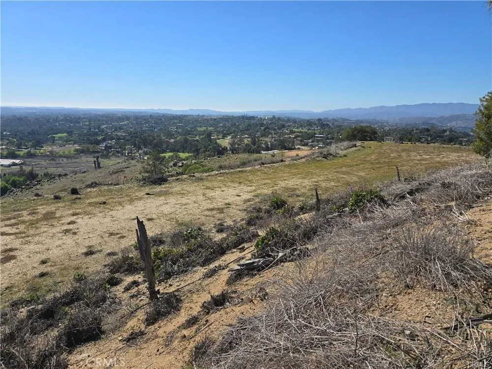 1387 Las Vistas Fallbrook, CA 92028