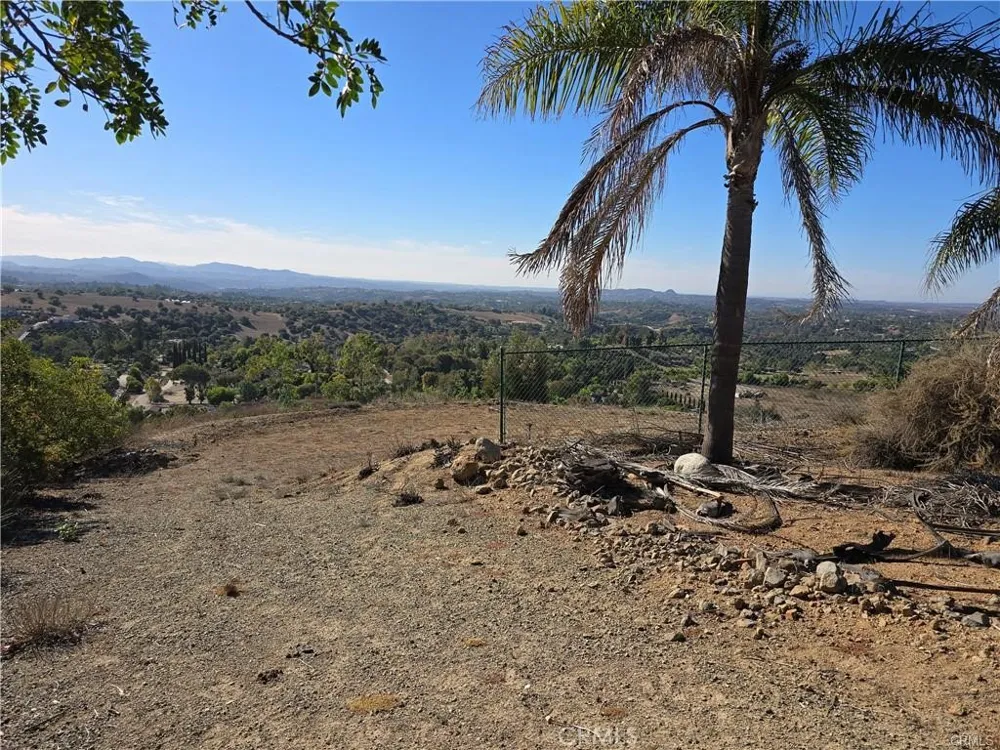 1387 Las Vistas Fallbrook, CA 92028