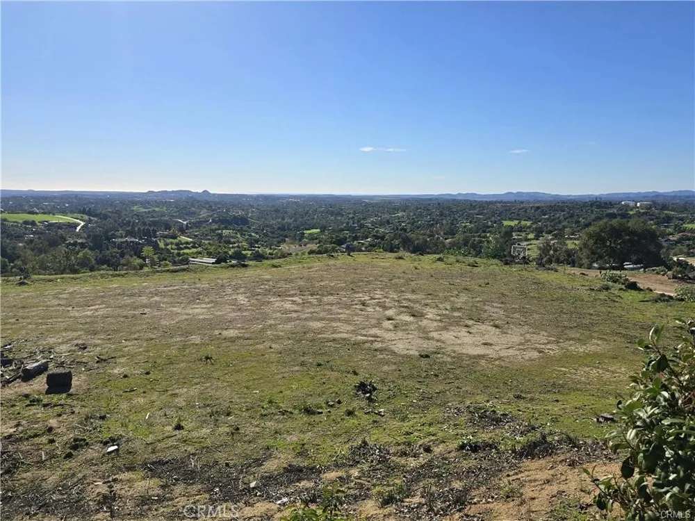 1387 Las Vistas Fallbrook, CA 92028