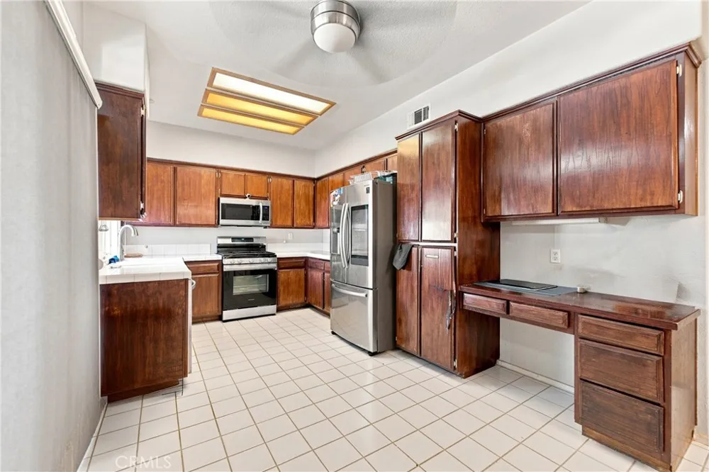 36933 Cadmia Court Palmdale, CA 93552