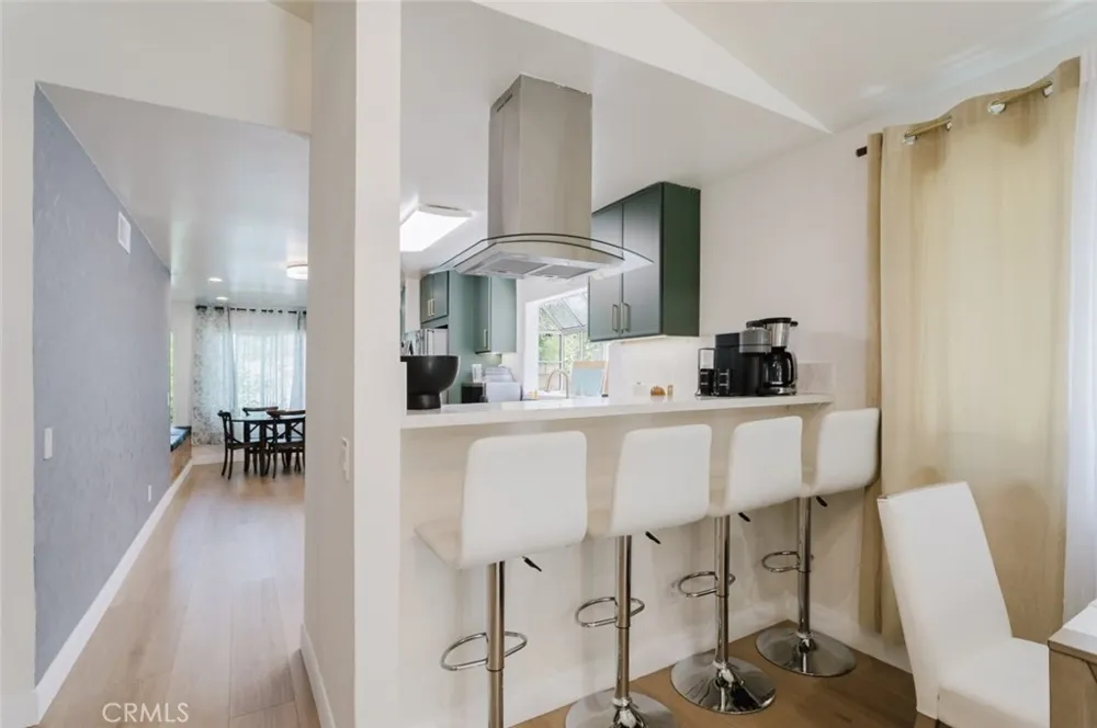23128 Calvello Drive Valencia, CA 91354