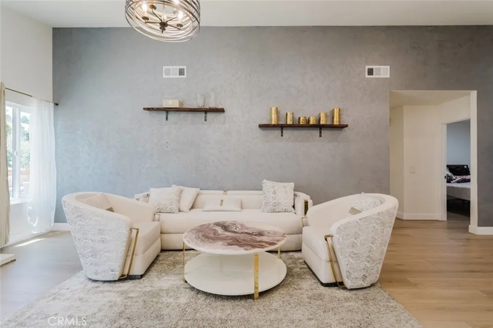 23128 Calvello Drive Valencia, CA 91354