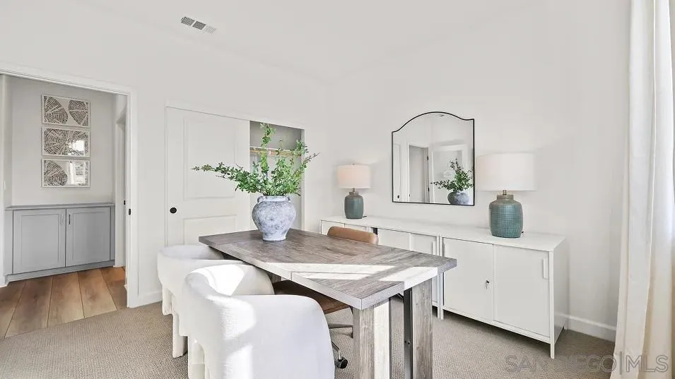 10418 Hill Meadows Lakeside, CA 92040